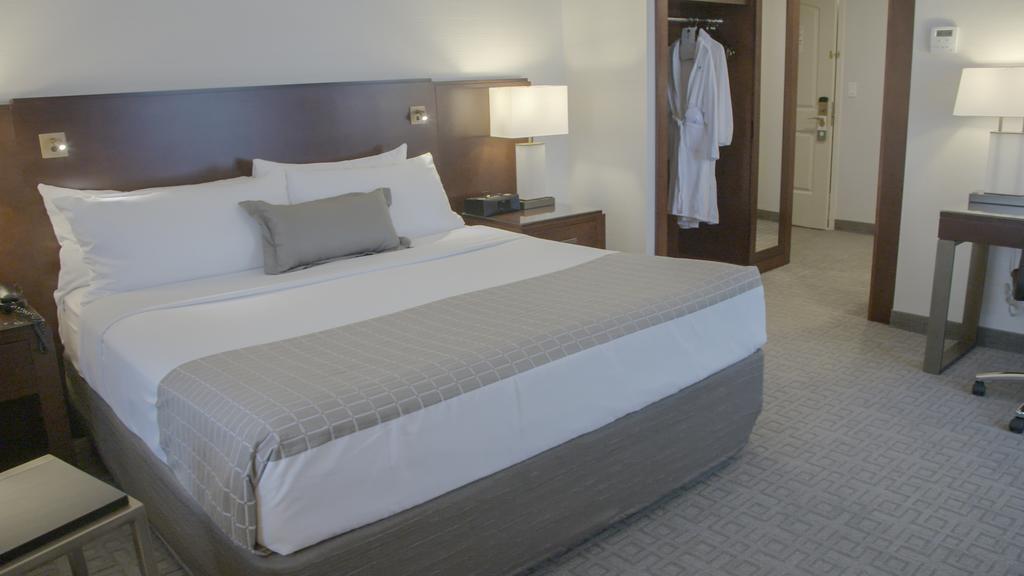 Quarto Clássico com Cama King-size