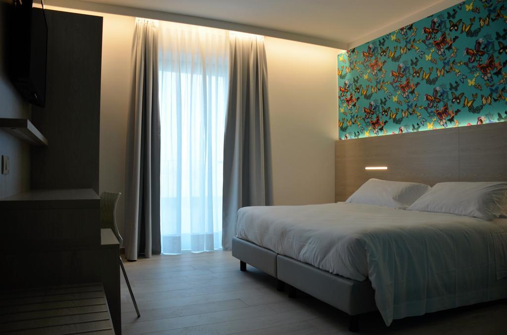 Double Room Lake View