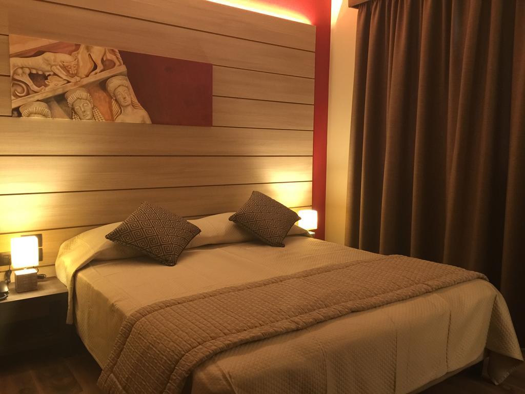 Double or Twin Room Garden View