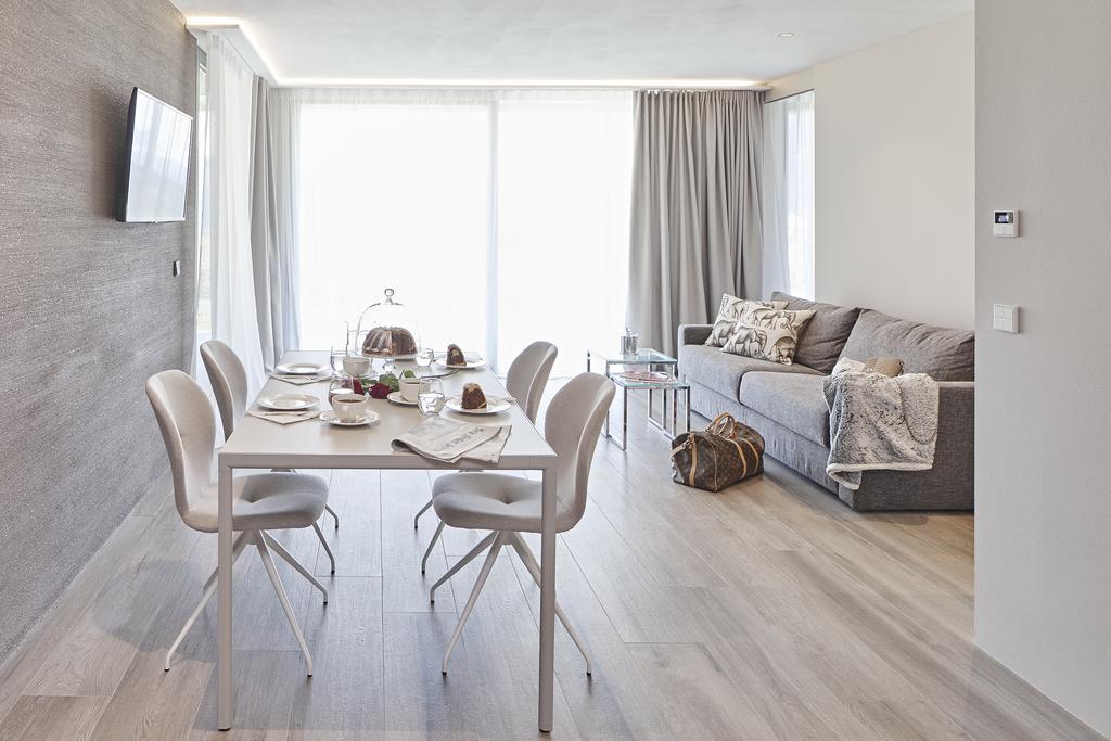 Two-Bedroom Apartment Mountain View