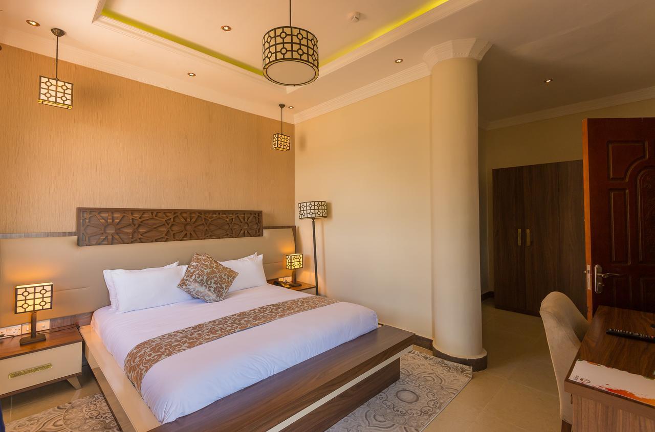 Suite King con 1 Camera da Letto e Vista Città