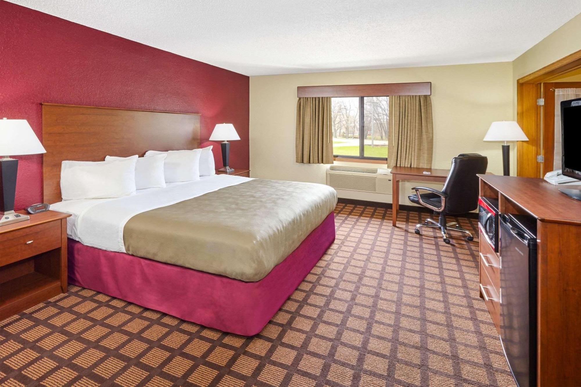 Two-Bedroom King Suite Non-Smoking