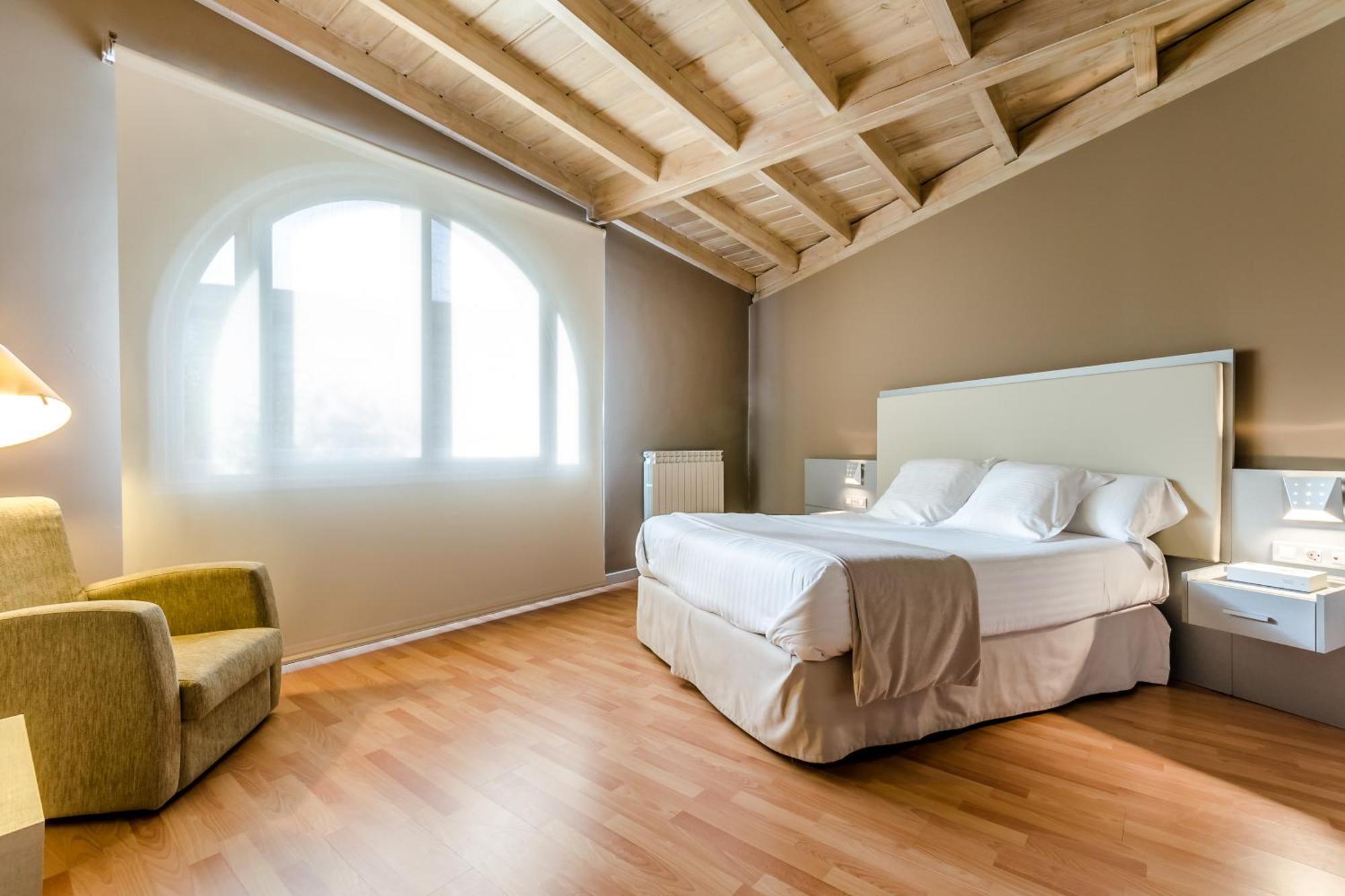 Apartamento Familiar (2 adultos + 2 niños)