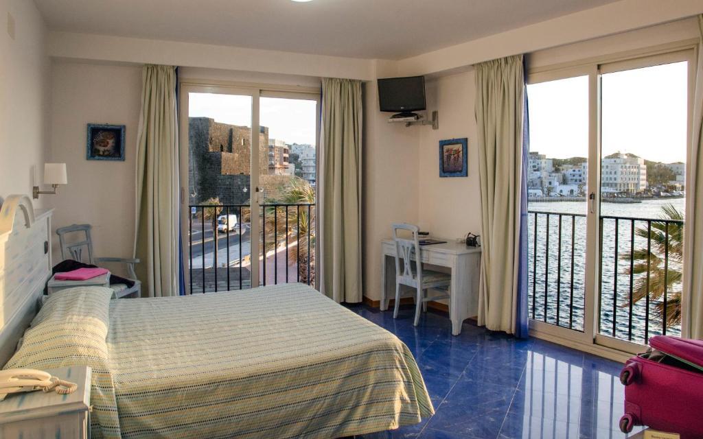 Superior Double with Sea View