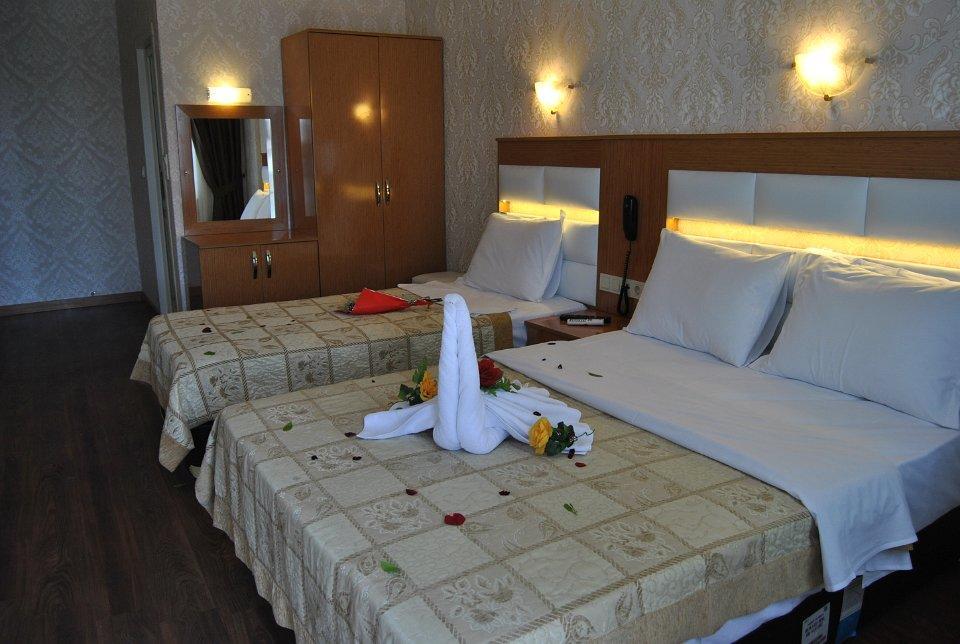 Habitación Triple Económica