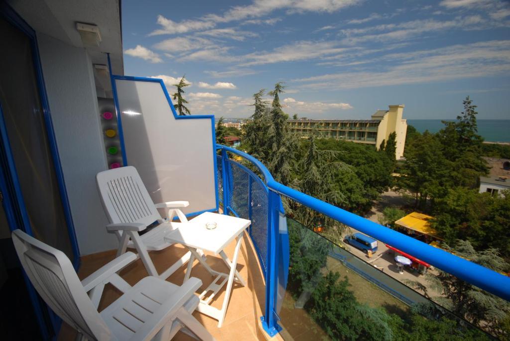 Doppelzimmer mit Balkon
