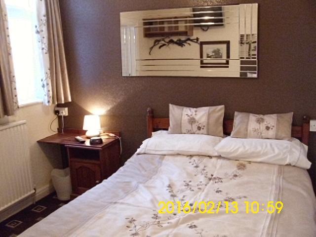 Double Room with Private Bathroom,27556775:JPEG