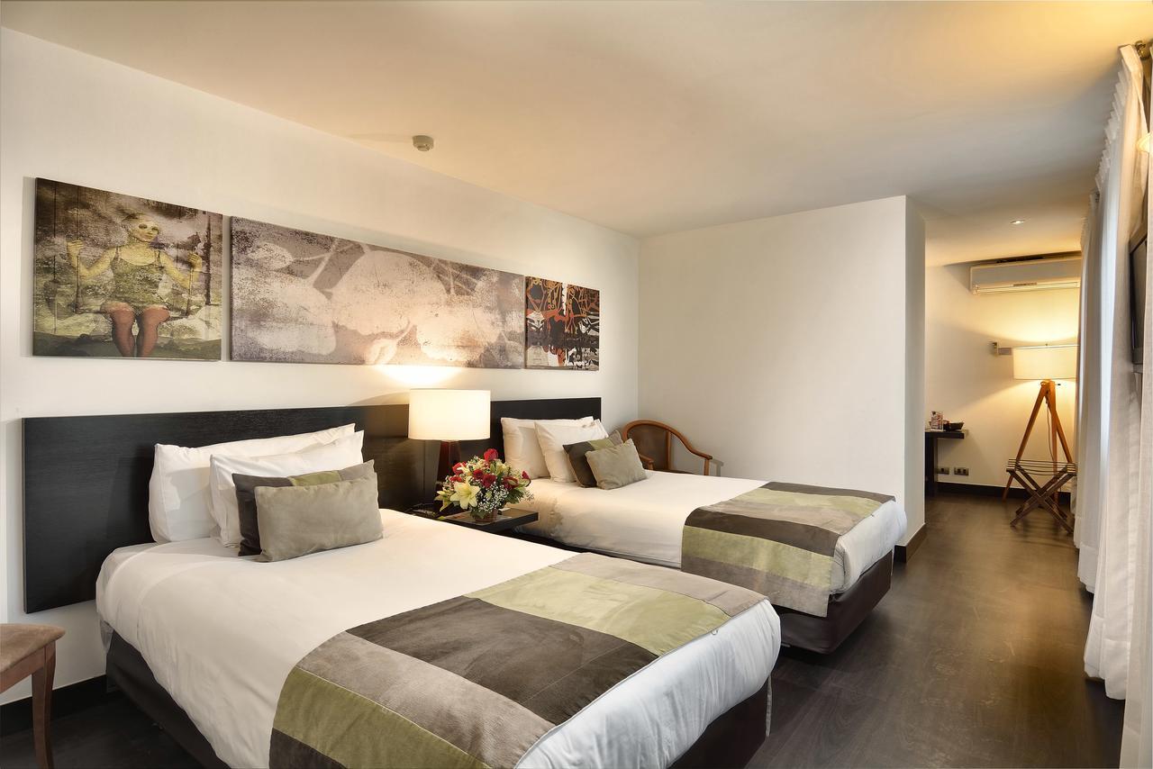 Junior Twin Suite