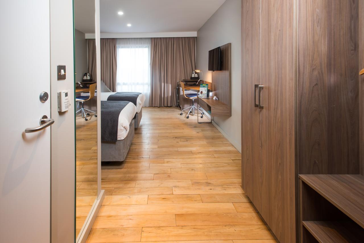 Quarto Standard com 2 Camas Individuais