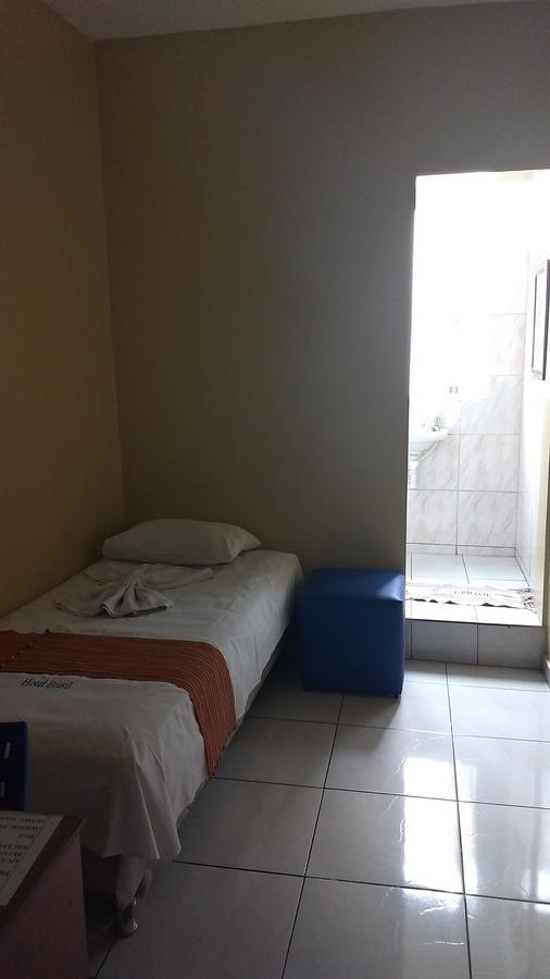 Quarto Individual com Banheiro Privativo