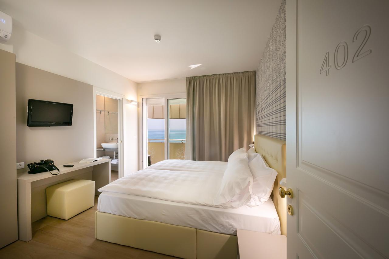 Double Room Sea View