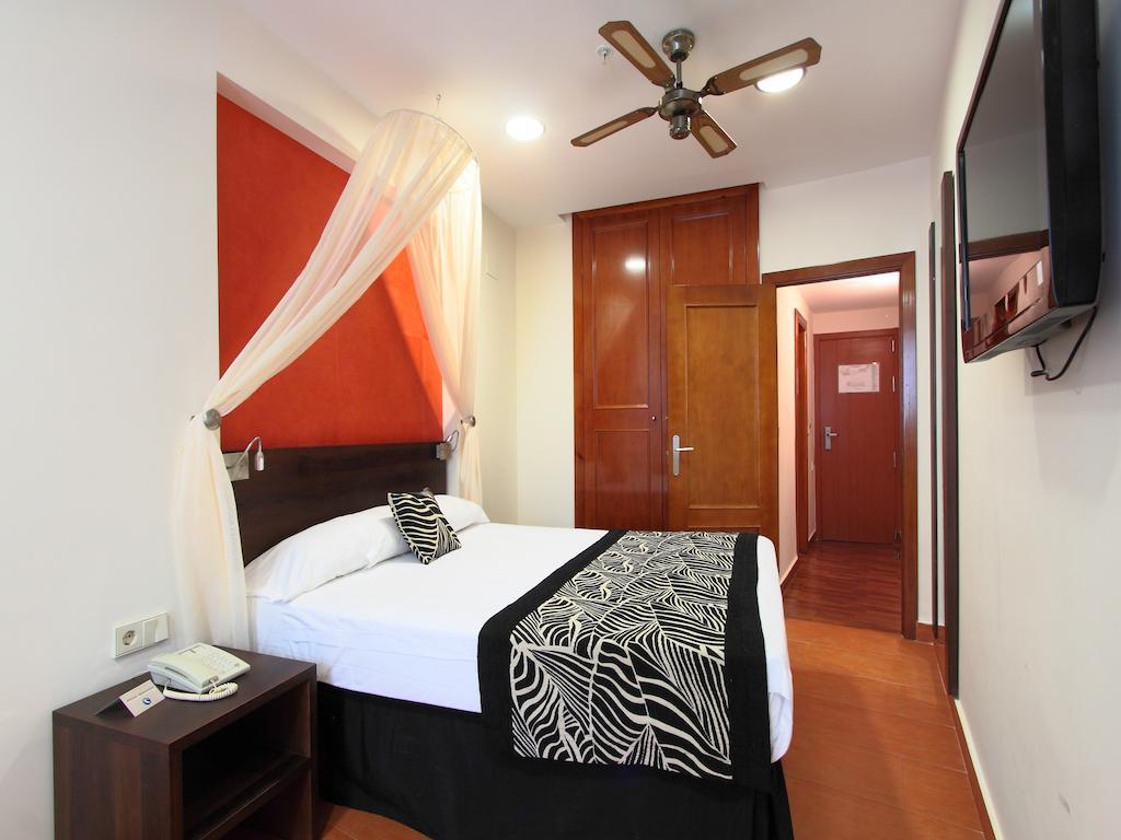 Quarto Individual (1 Adulto)