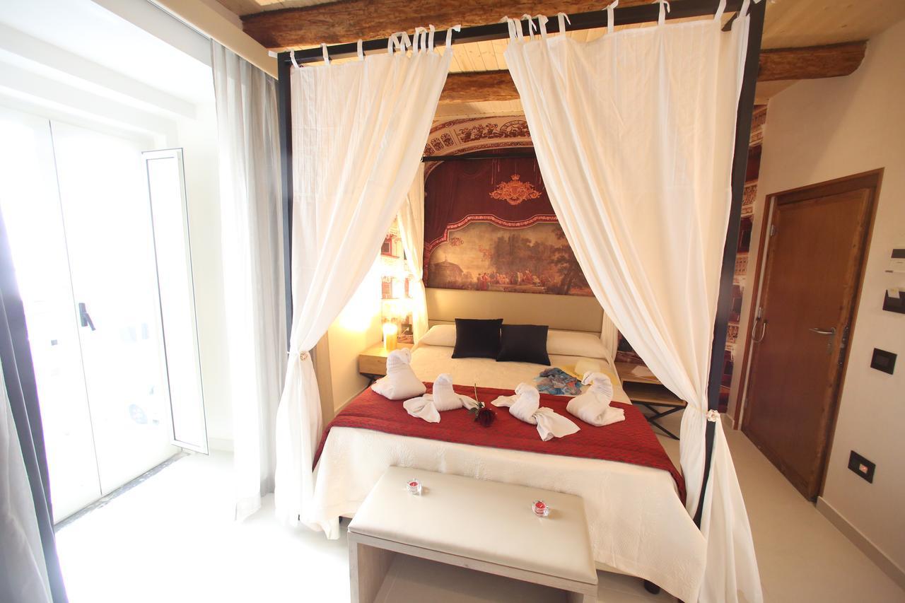 Deluxe Double Room Spa Bath