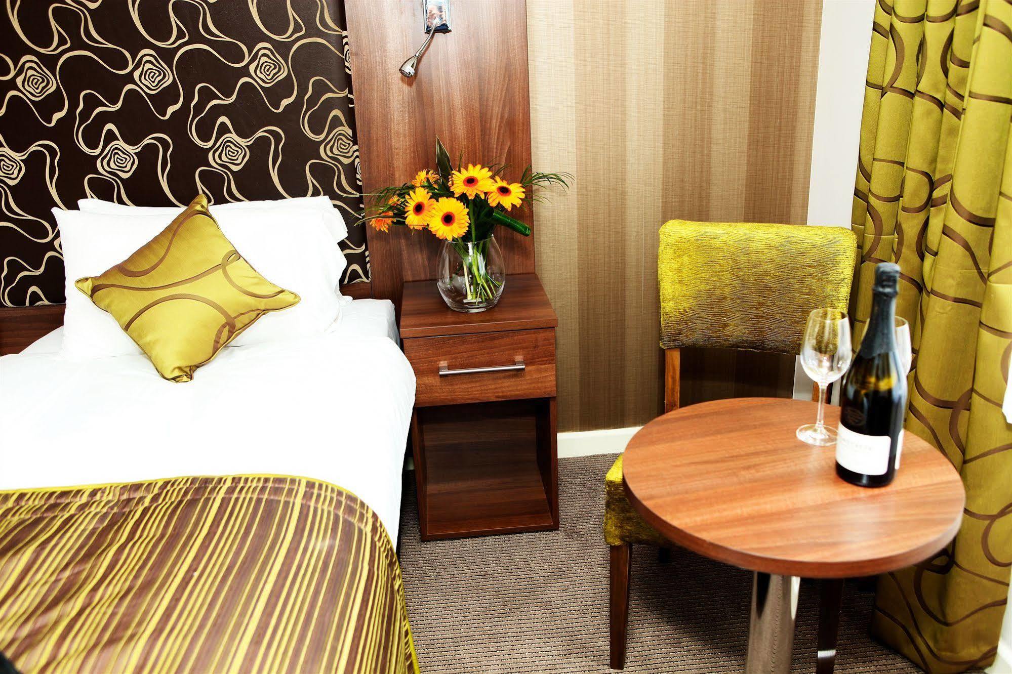 Superior Single Room