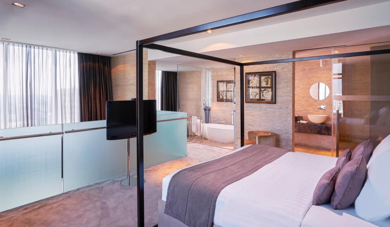 Suite Dúplex com Acesso ao Salão - Piso Superior