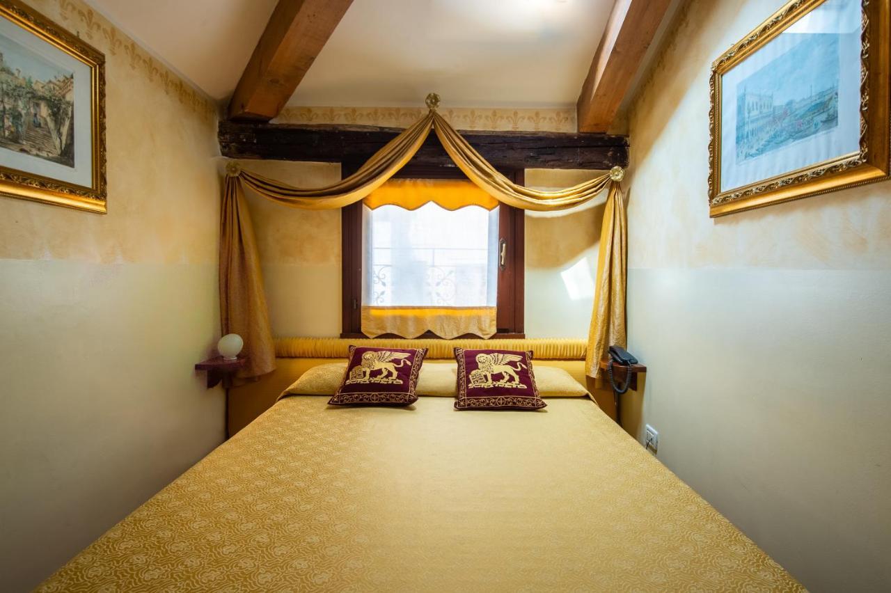 Quarto Duplo Económico