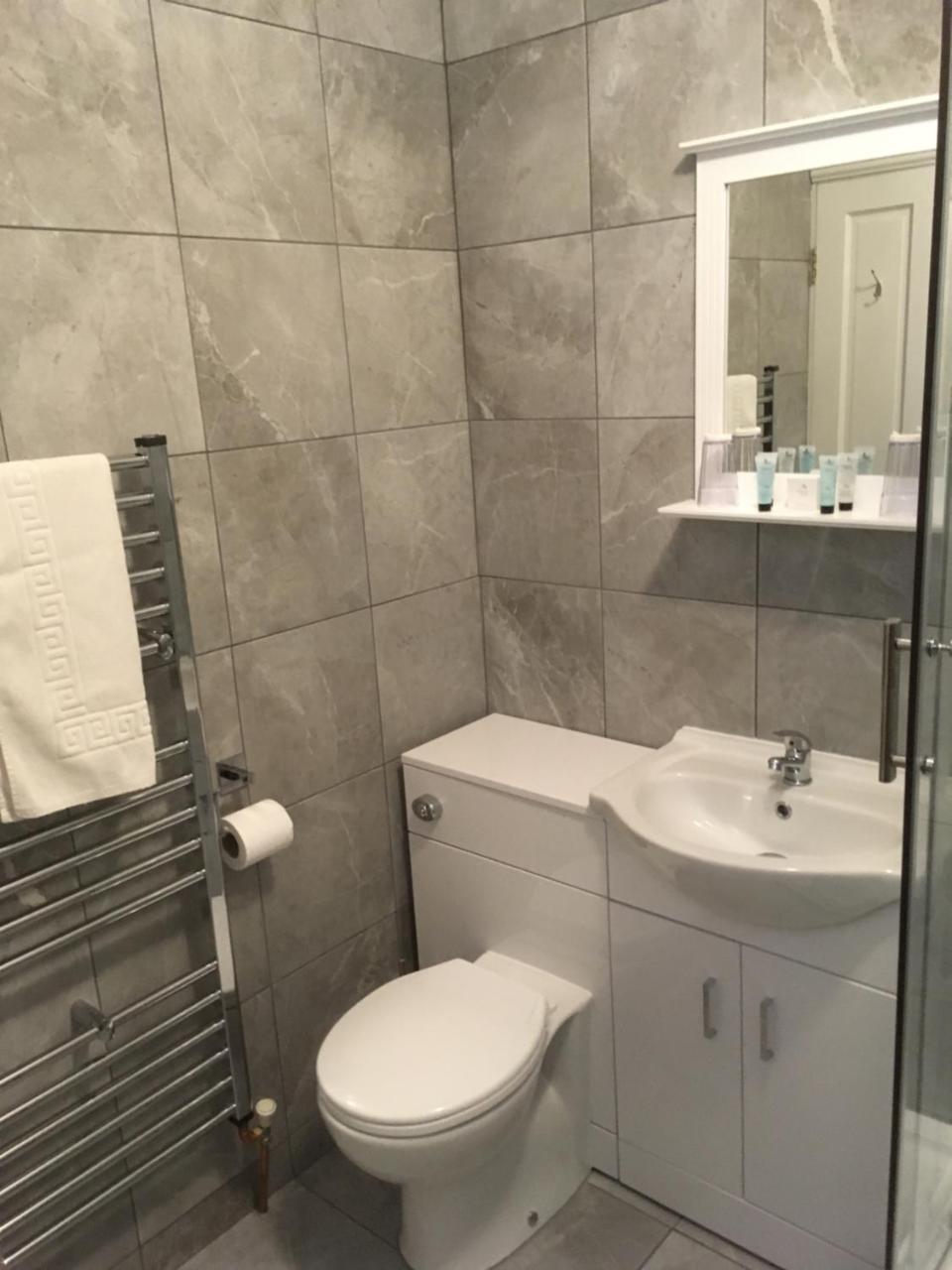 Large Double Room,770203750:JPEG