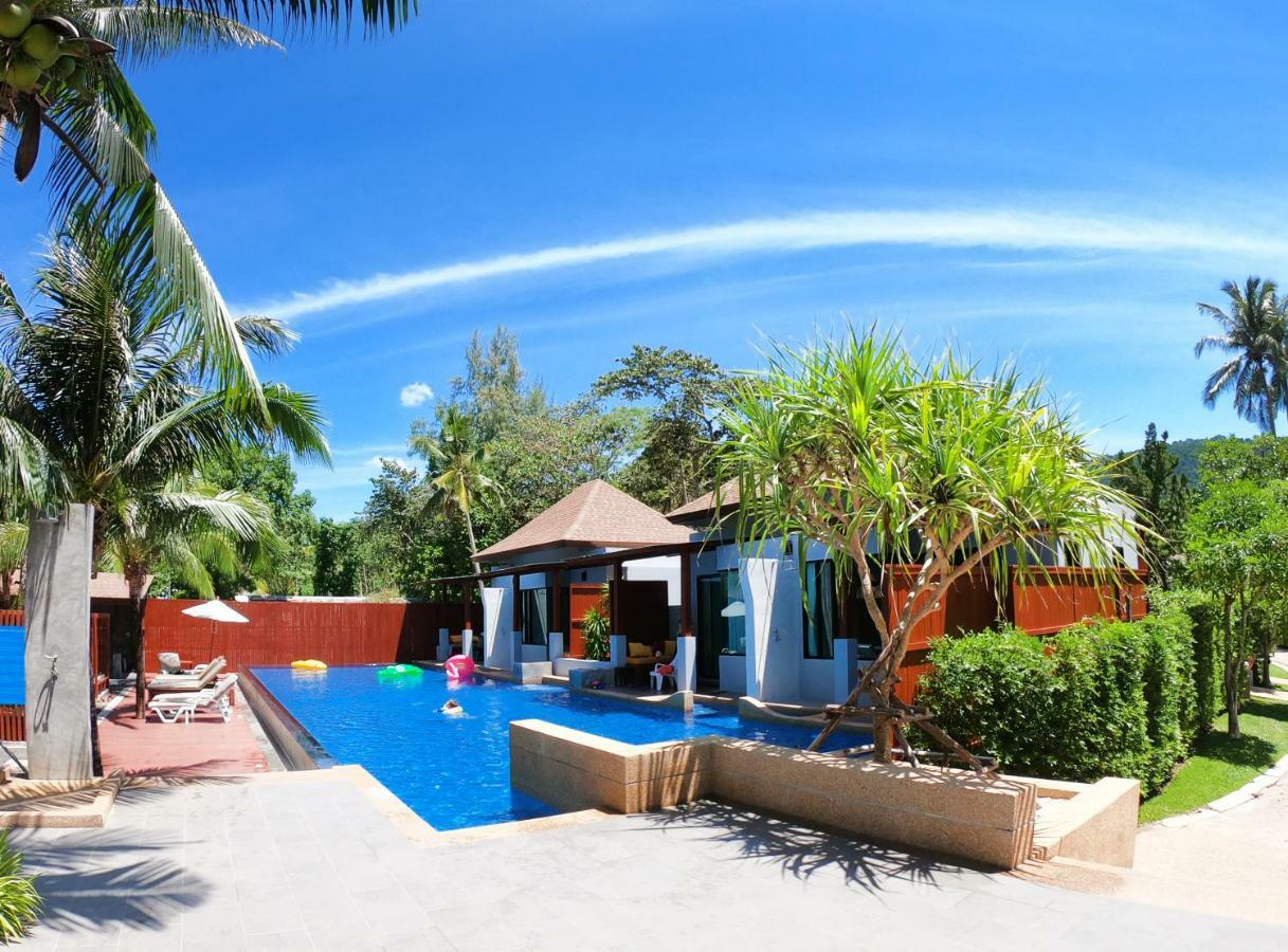 Alojamiento con acceso a la piscina - Frente a la playa