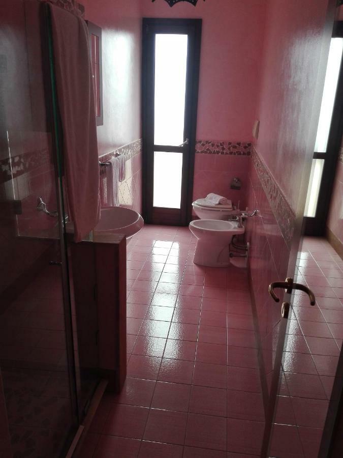 Single Room Private Bathroom