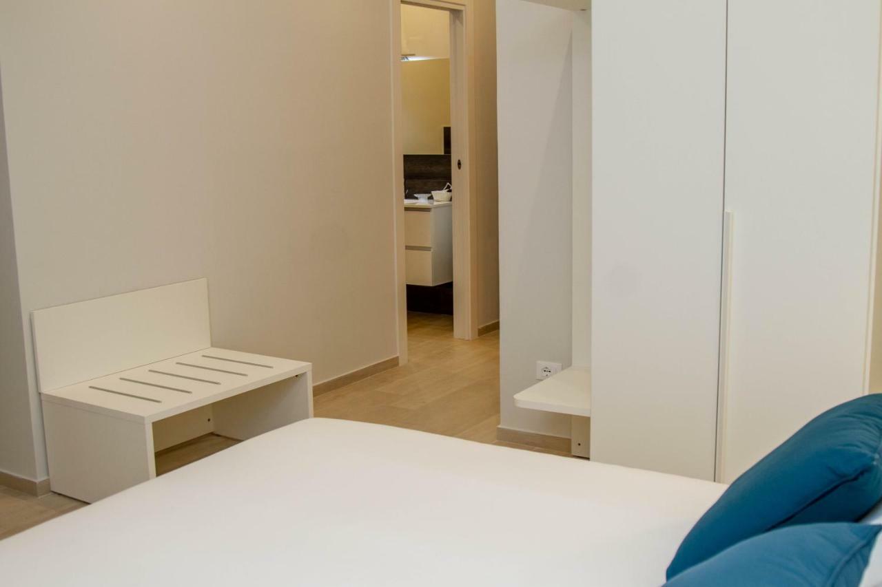Deluxe Suite Spa Bath