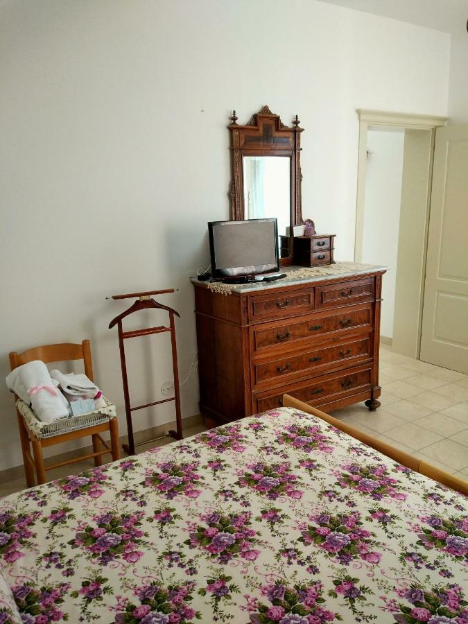 Triple Room Private External Bathroom
