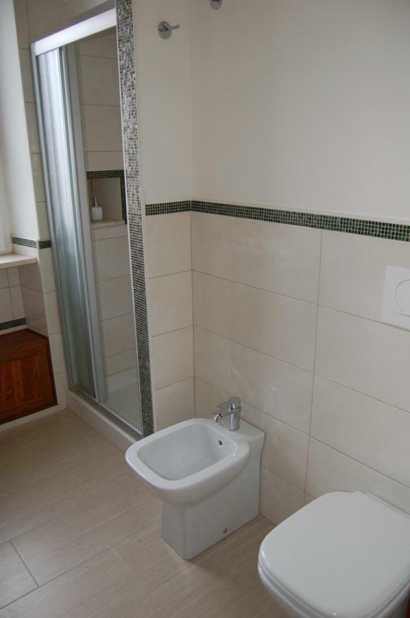 Double or Twin Room Private Bathroom