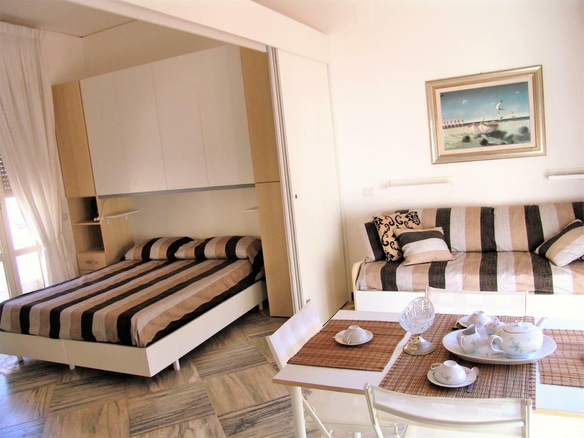 Quadruple Room Private Bathroom