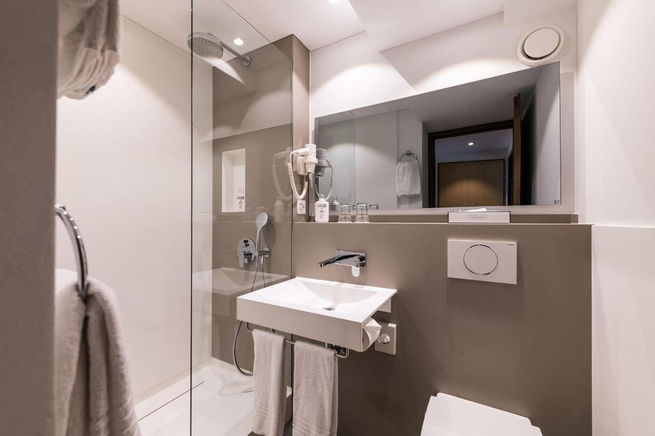 Comfort Triple Room in Residence Building