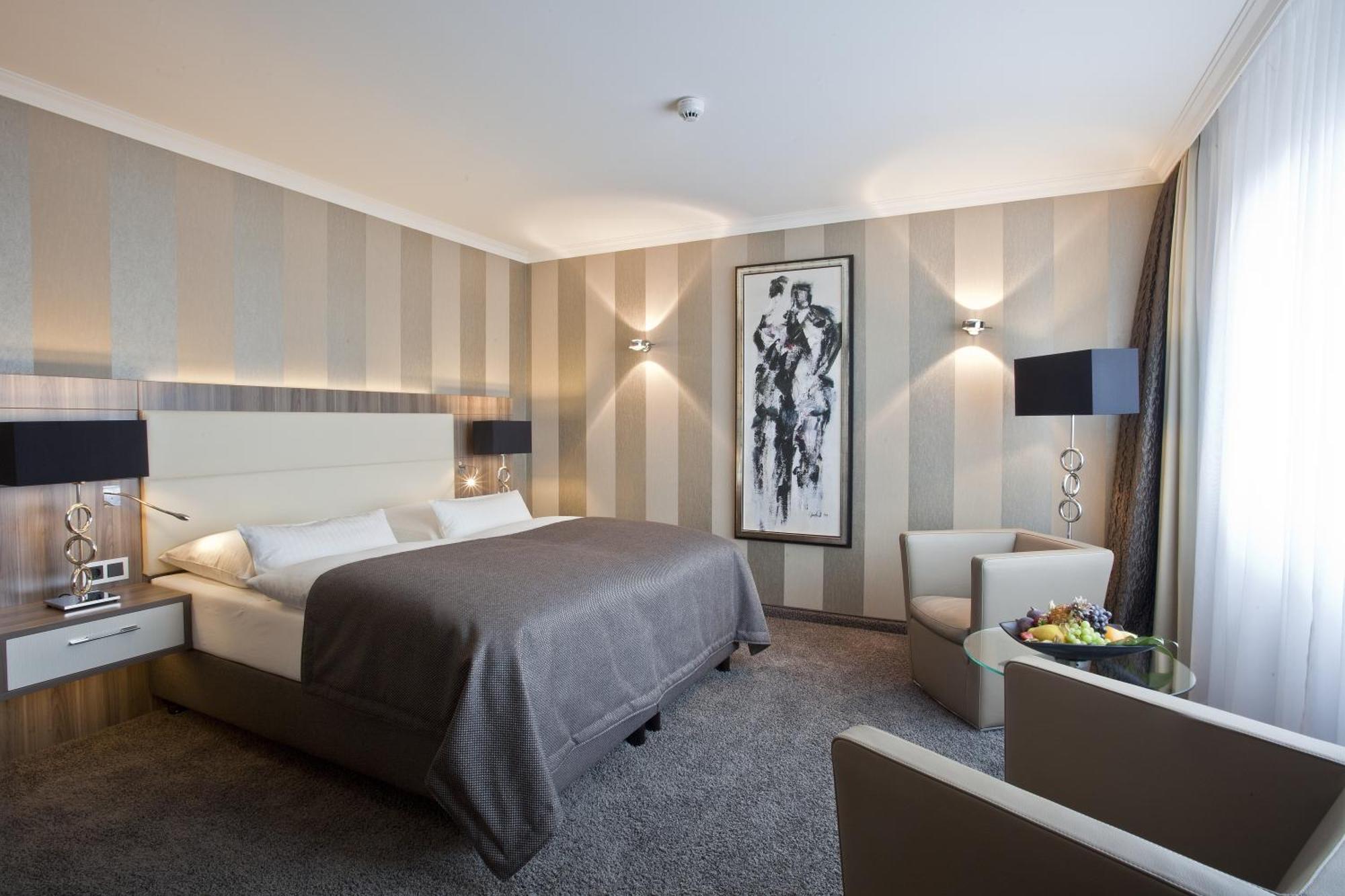 Premium Plus Double Room 1 Double Bed,1278446200:JPEG
