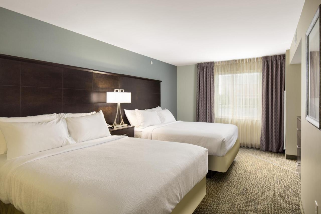 Executive Twin Room Non-Smoking,1704938340:JPEG