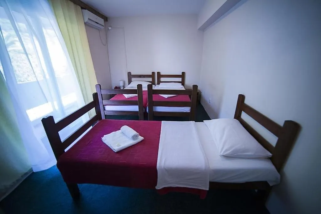Hotel Bip-1