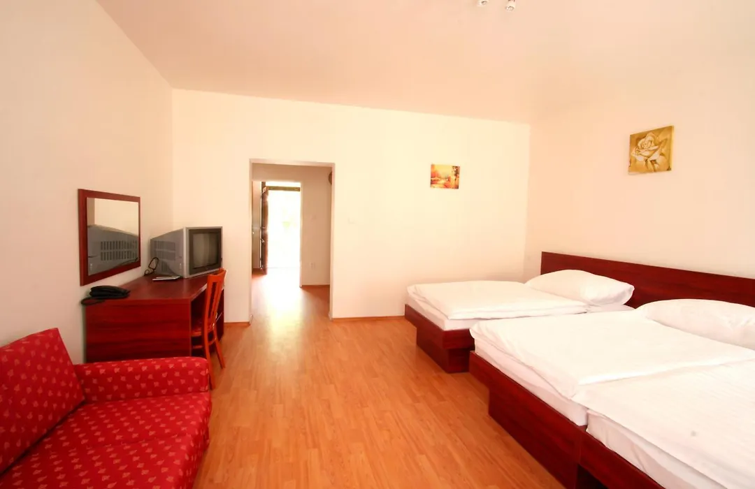 Apart Hotel Susa-1