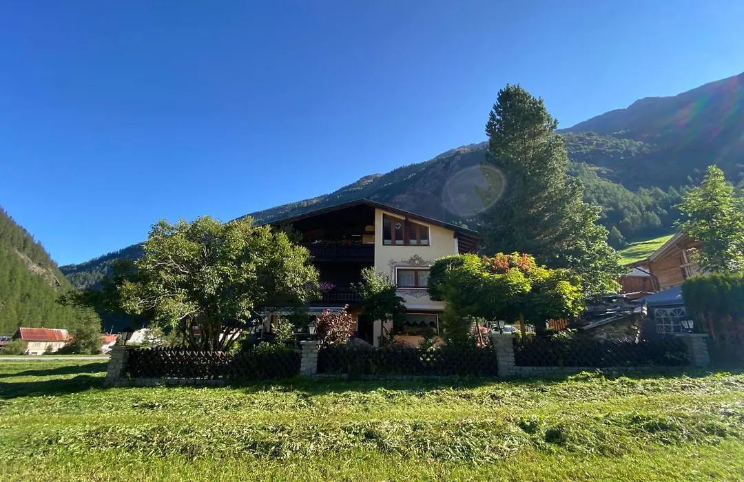 Alpenheim Simone-1