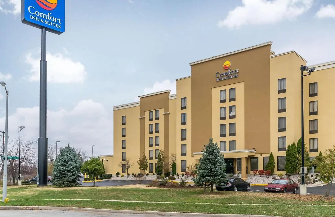 Comfort Inn & Suites Lexington - Hamburg I-75-1