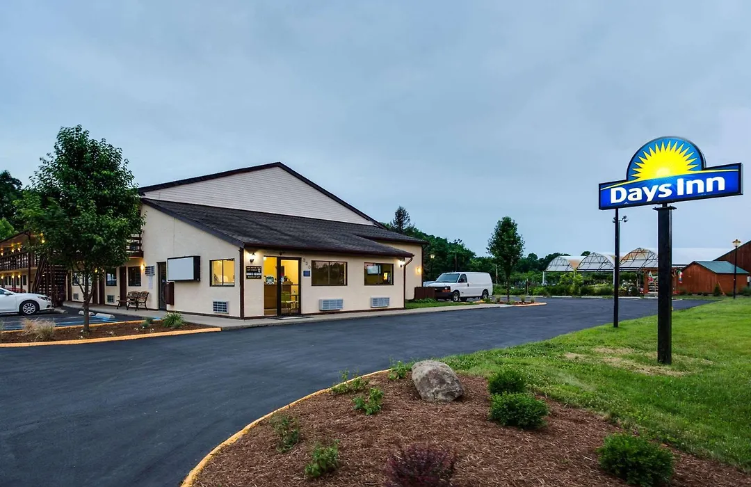Days Inn By Wyndham Athens-1