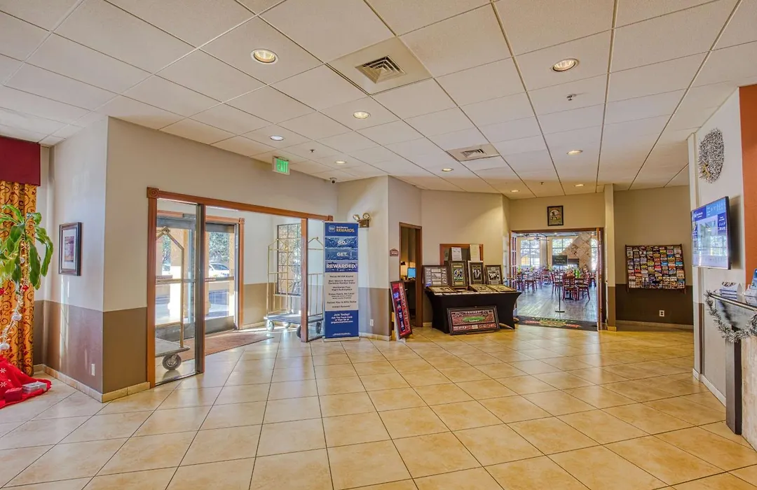 Best Western Green Valley Inn-1
