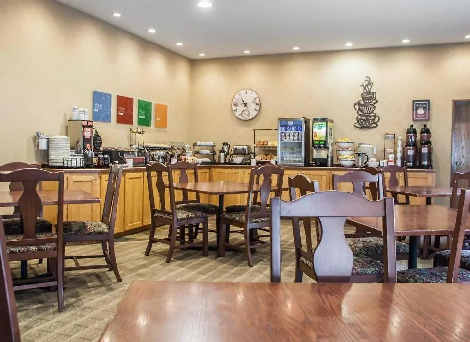 Comfort Inn & Suites Macon-1