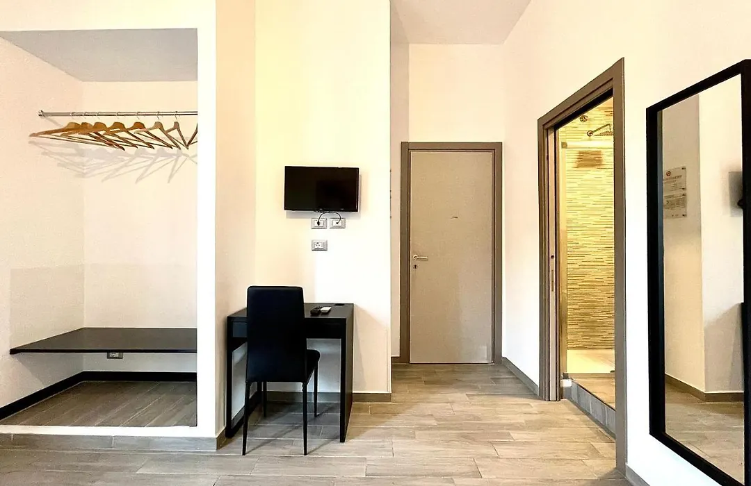 Colosseum Guest House-1