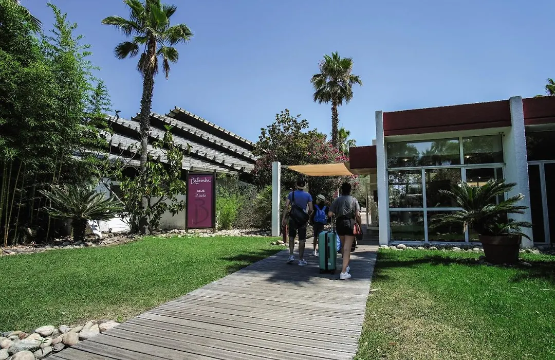 Belambra Clubs Residence Borgo - Pineto-1