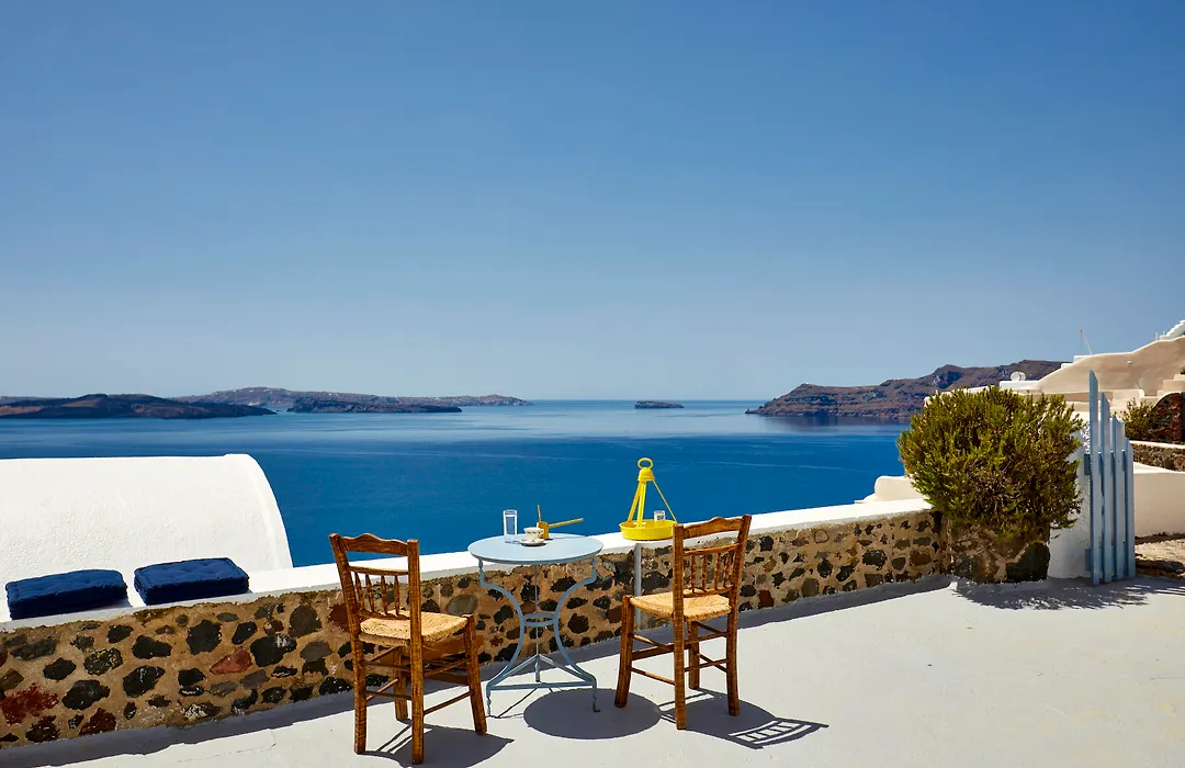 Allure Breeze Suites-1