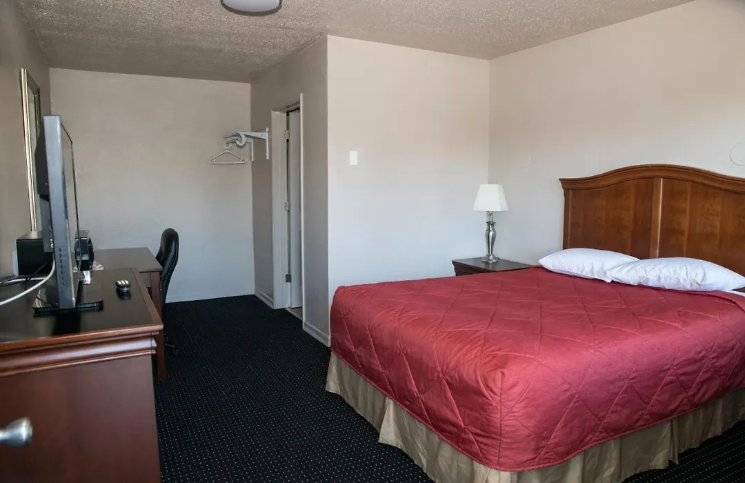 Regency Inn-1