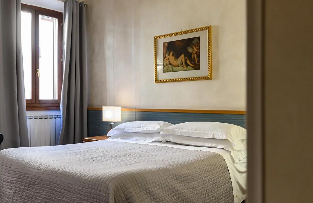 Domus Julia Trevi - Spagna-1