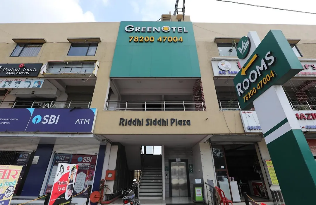 Greenotel Rooms Hazira, Surat-1