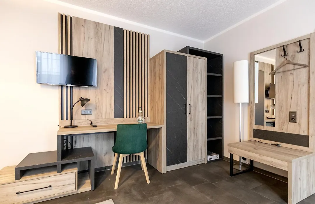 Hotel garni Am Domplatz-1