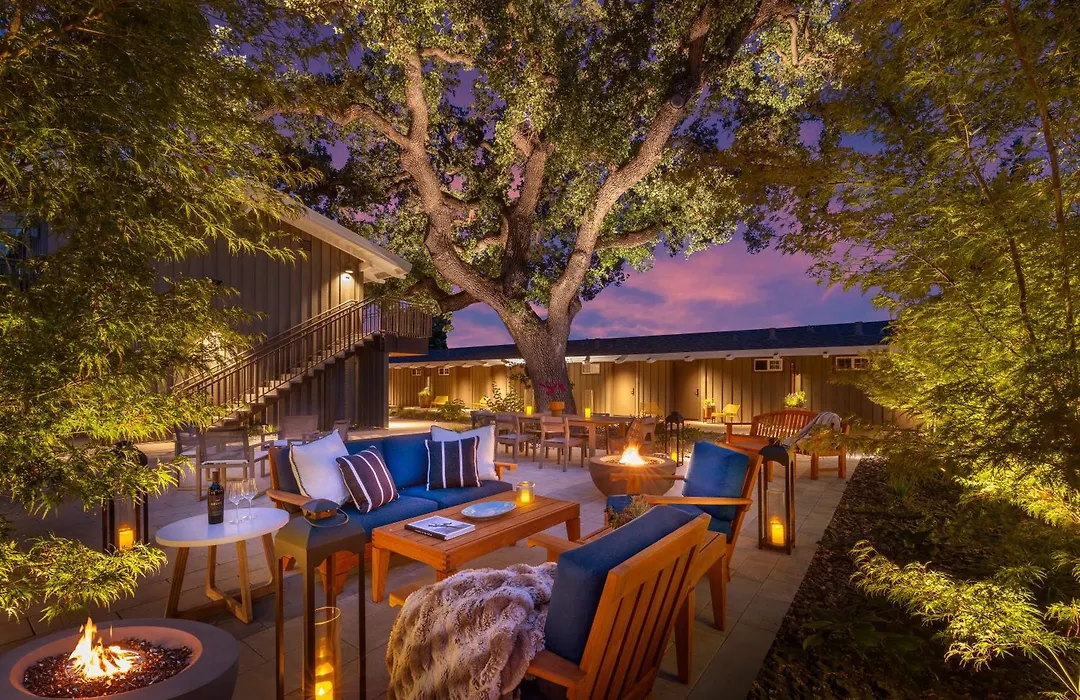 The Cottages Hotel-1