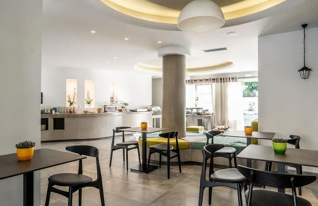 Hippocampus Hotel-1
