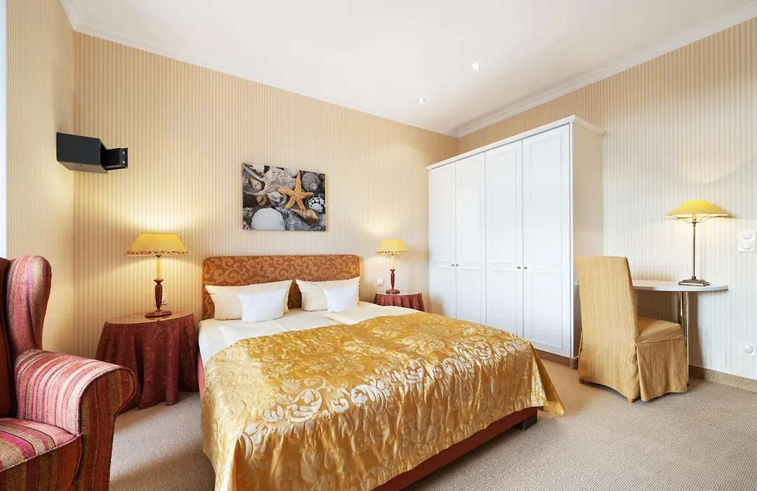 Strandhotel Sylt-1