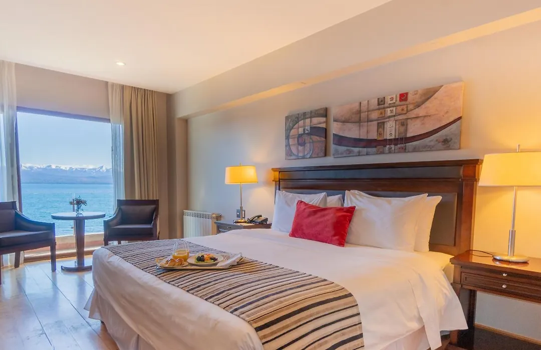 Alma Del Lago Suites&Spa-1