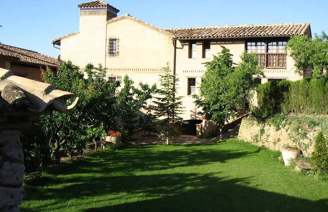 Hotel Villa de Alquézar-1