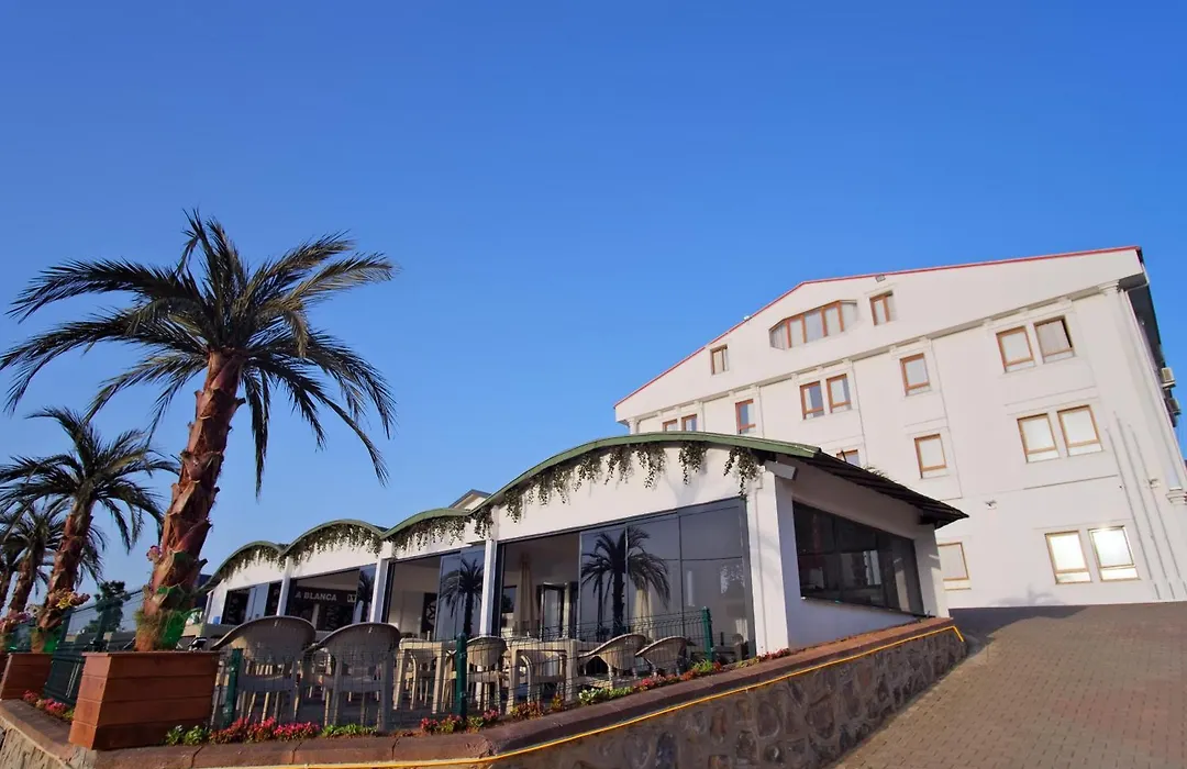 Perla Blanca Hotel-1